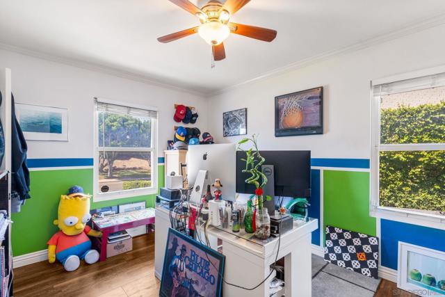 6677 W 88th St, Los Angeles CA: https://media.crmls.org/mediaz/663b91fe-d0dc-41e8-9345-7355029dd21b.jpg