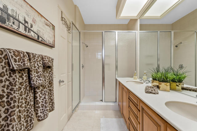 263 Desert Holly Drive, Palm Desert, CA 92211