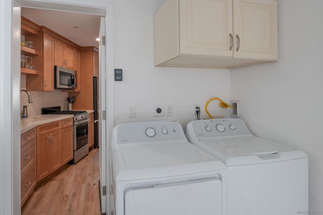 249 Playa Del Norte, La Jolla CA: https://media.crmls.org/mediaz/663bad54-fb51-4867-810a-a1f5bf44011c.jpg