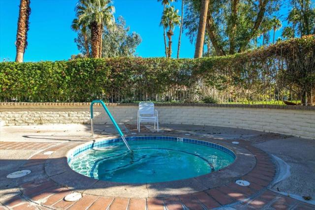 2202 Oakcrest Drive, Palm Springs, CA 92264