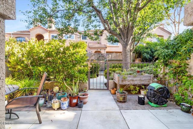 Detail Gallery Image 8 of 42 For 1309 Nautical Way, Oxnard,  CA 93030 - 2 Beds | 2/1 Baths