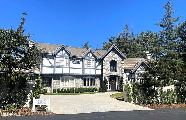 29266 Wagon Road, Agoura Hills CA: https://media.crmls.org/mediaz/663d155e-b8cb-4744-afe3-c03251f3f7e8.jpg