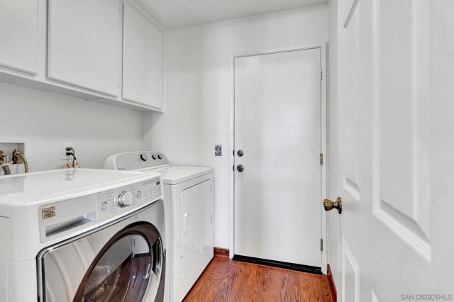 2361 Columbine Dr, Alpine CA: https://media.crmls.org/mediaz/663e45a5-084c-4a31-8115-ca73e135aad1.jpg