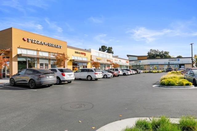 1038 Giacomo Lane, San Jose CA: https://media.crmls.org/mediaz/663fe02a-ac9d-4813-9d22-25a859f65b22.jpg