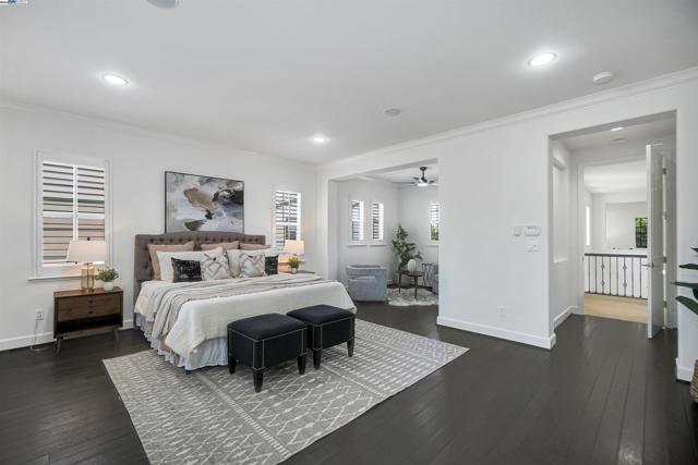 671 W Questa Trl, Mountain House CA: https://media.crmls.org/mediaz/66415e26-04ac-4ef7-ba72-c6d886e95dc9.jpg
