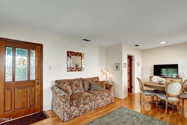 Detail Gallery Image 9 of 32 For 6611 Denny Ave, North Hollywood,  CA 91606 - 3 Beds | 1 Baths