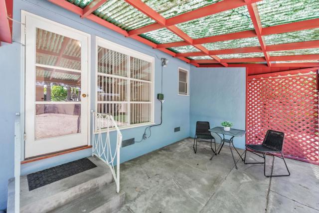 21 Otay Avenue, San Mateo CA: https://media.crmls.org/mediaz/6641d5d2-9477-4d9c-9a01-a1120cdc73c9.jpg
