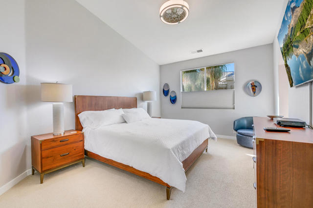 67361 N Laguna Drive, Cathedral City CA: https://media.crmls.org/mediaz/66426421-8e22-4cd9-93e5-daf7ebfee03a.jpg