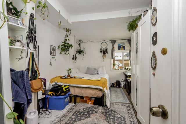 627 S 3rd Street, San Jose CA: https://media.crmls.org/mediaz/6642b1f0-b873-4f85-86c6-c16f2fa4e3f5.jpg