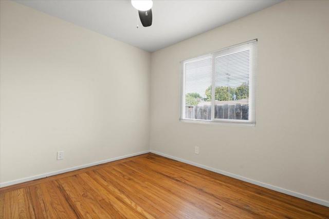 220 Loreto Street, Mountain View CA: https://media.crmls.org/mediaz/66433b73-9f0f-41cb-863e-babc7fc5d679.jpg