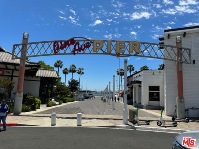 Pine Ave Pier