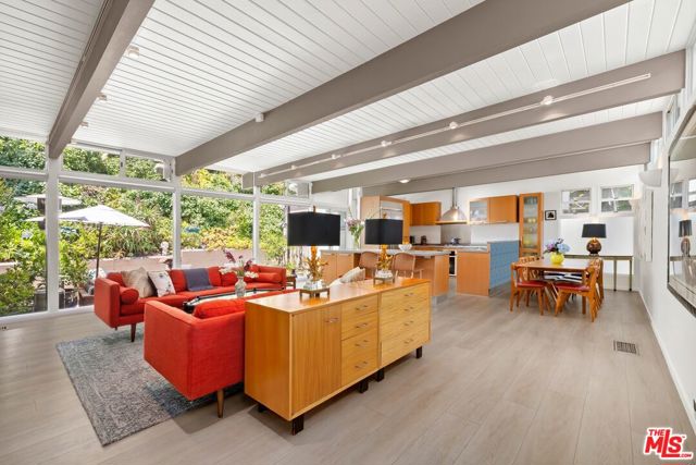 2509 Greenvalley Road, Los Angeles CA: https://media.crmls.org/mediaz/66443d47-2a38-433f-a32f-2df59af94cdb.jpg