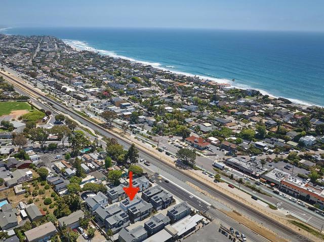 557 N Vulcan Ave, Encinitas CA: https://media.crmls.org/mediaz/66463e3f-3820-4b3a-9cfc-95541f4c5d1a.jpg