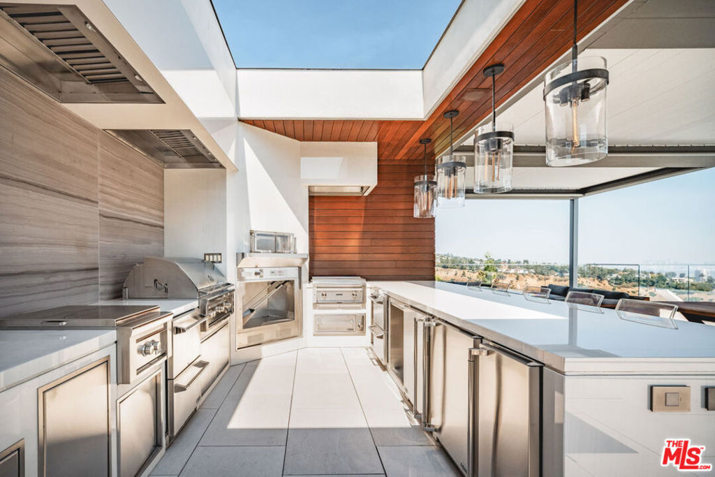 MLS #25575239 img 11