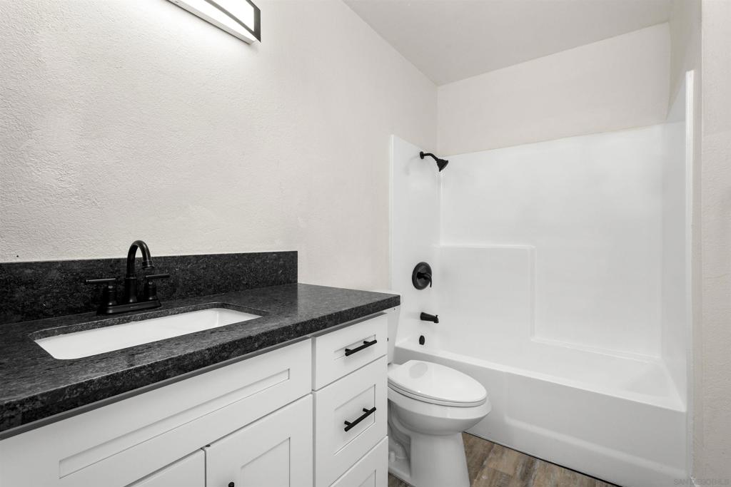 1611 Pentecost Way - photo 19