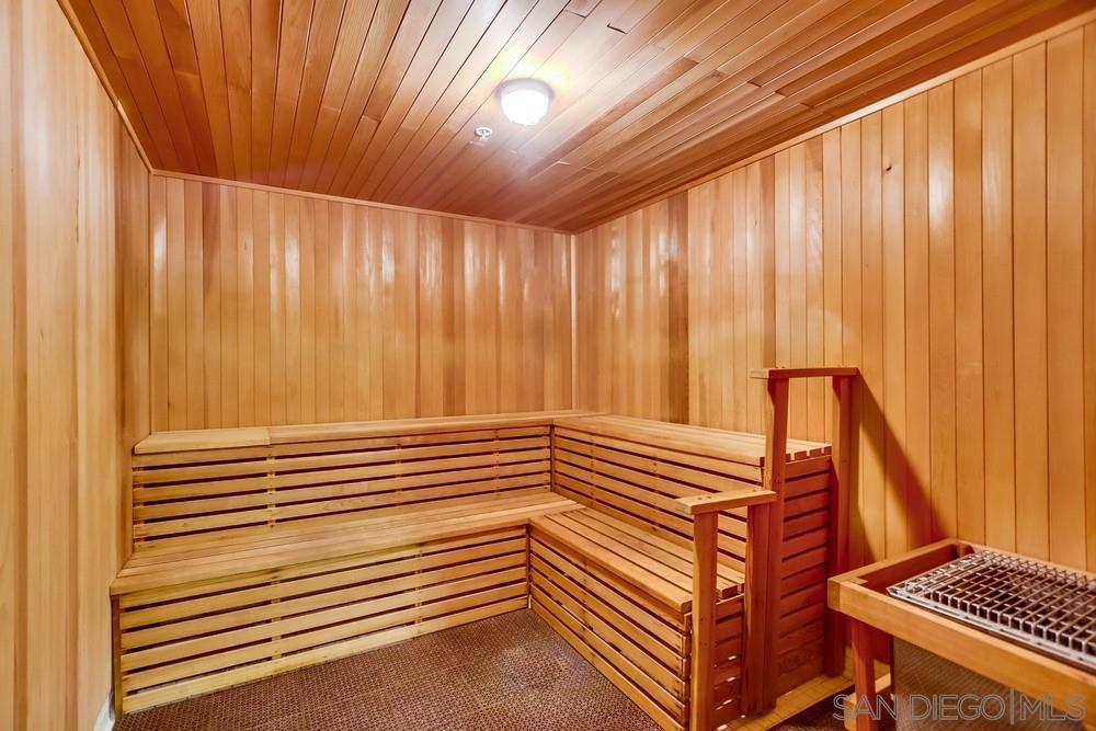 1205 Pacific - photo 15