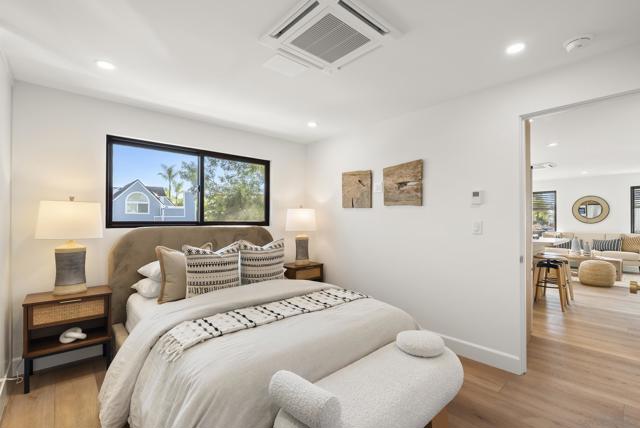 720 Nantasket Ct, San Diego CA: https://media.crmls.org/mediaz/664933ae-5081-4eb4-ab25-b674c5848269.jpg