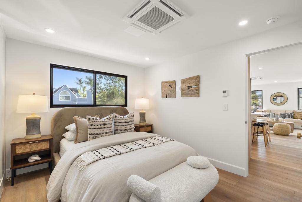 MLS #250041284SD image #21