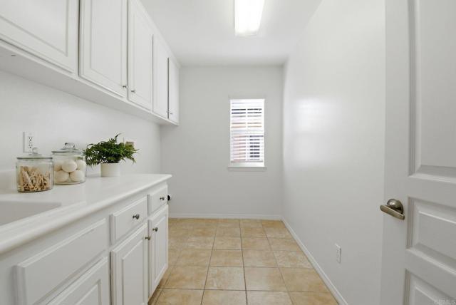 Detail Gallery Image 9 of 23 For 31605 Seastar Pl, Temecula,  CA 92592 - 6 Beds | 4 Baths