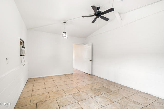 Detail Gallery Image 18 of 25 For 10357 Bonita Ave, Riverside,  CA 92505 - 3 Beds | 2 Baths