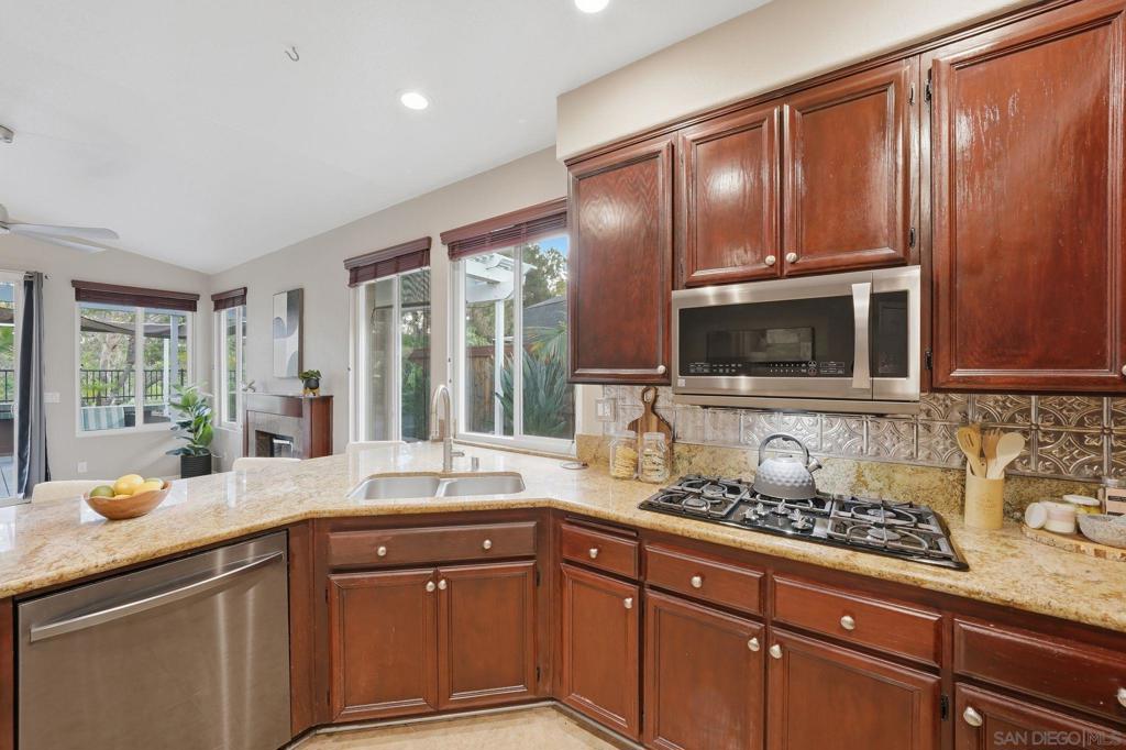 1609 Turnberry Dr - photo 14