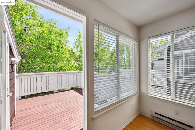 92 Marina Lakes DR, Richmond CA: https://media.crmls.org/mediaz/664b1499-4c72-41f5-814d-187258fa7dda.jpg