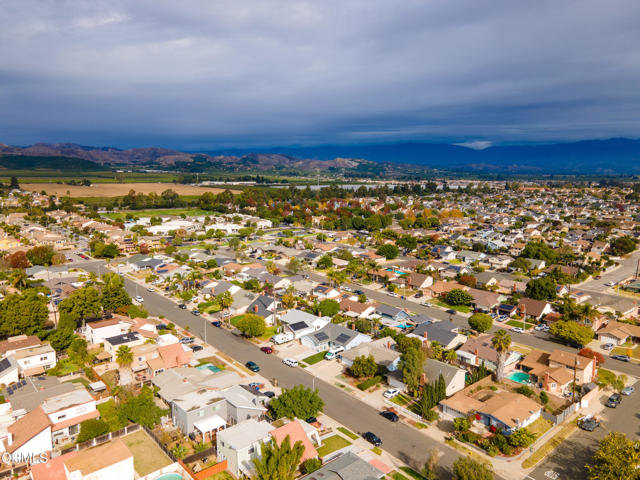 Detail Gallery Image 6 of 25 For 918 Ann Arbor Ave, Ventura,  CA 93004 - 3 Beds | 2 Baths