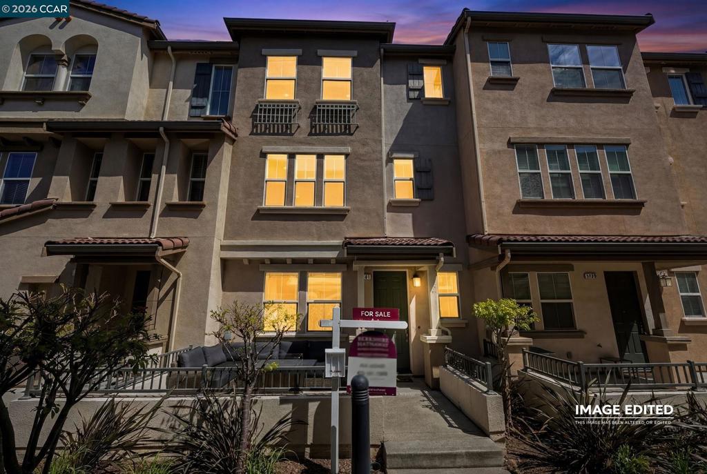 1147 Martin Luther King Dr