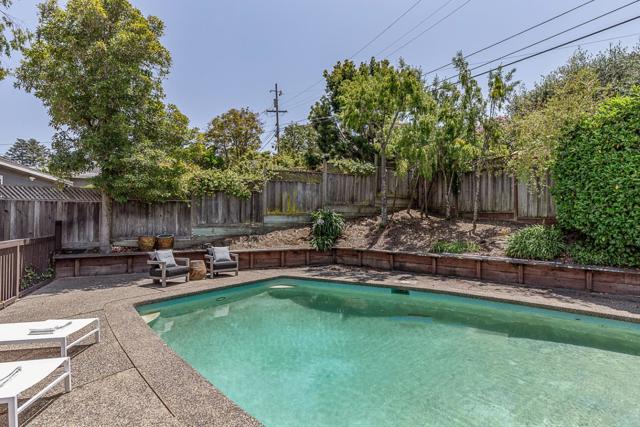 324 Georgetown Avenue, San Mateo CA: https://media.crmls.org/mediaz/664f2a48-68ea-423b-961b-f8e4d032ceb1.jpg