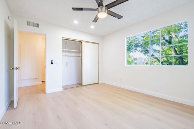 1165 Fitzgerald Road, Simi Valley CA: https://media.crmls.org/mediaz/664faa1e-e1d5-4c6c-b6e7-f3ace7871a5a.jpg