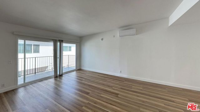 3630 Midvale Avenue, Los Angeles CA: https://media.crmls.org/mediaz/664fe6a3-273e-4808-af85-edd8aca25766.jpg