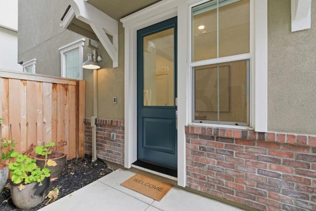 9065 Tallship Way, Newark CA: https://media.crmls.org/mediaz/66506d82-52d0-4b5e-9009-ffa4fa14728f.jpg