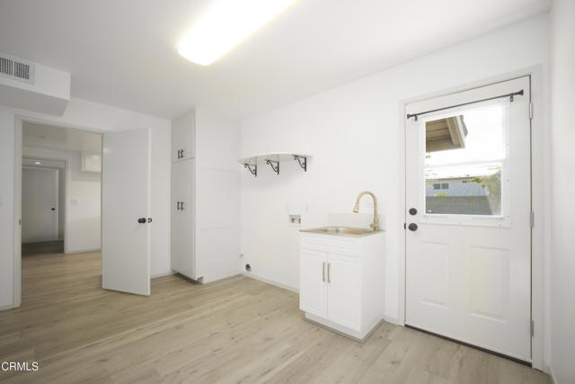 Detail Gallery Image 7 of 21 For 7398 Jackson St, Ventura,  CA 93003 - 4 Beds | 3 Baths