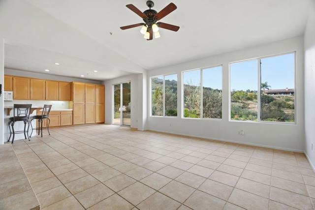 Detail Gallery Image 10 of 43 For 23322 Nuevo Mundo Dr, Ramona,  CA 92065 - 3 Beds | 2 Baths