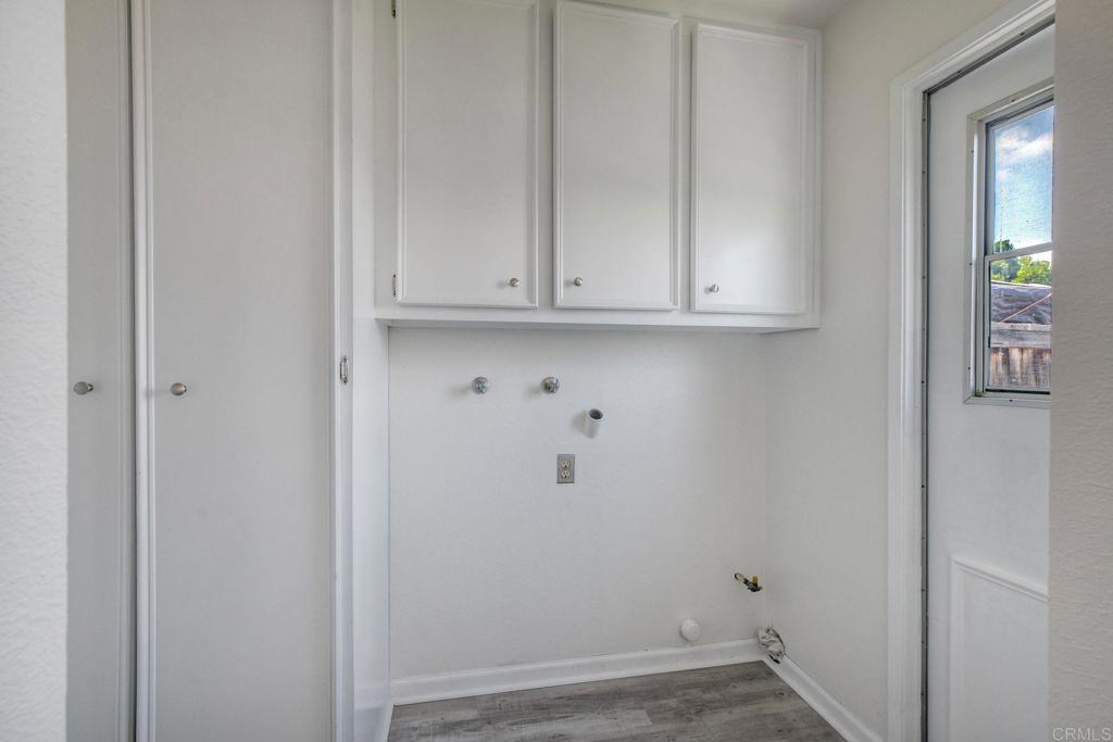 4545 Golden Ridge Dr - photo 14