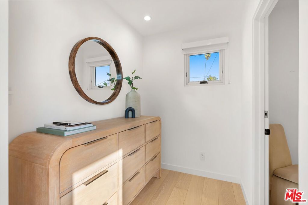 MLS #26861857 image #40