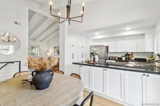 4174 Balboa Way, San Diego CA: https://media.crmls.org/mediaz/6653745e-b67d-4465-b0d2-ae1d3bb228cf.jpg