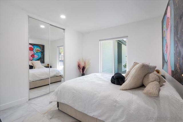 6626 Tuxedo Rd, San Diego CA: https://media.crmls.org/mediaz/6653b468-dd8f-4d85-97be-7a3f0097e5a9.jpg