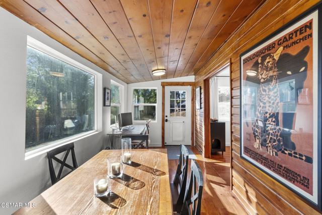 5429 Fairview Place, Agoura Hills CA: https://media.crmls.org/mediaz/66540757-4ec5-48f4-9170-5645731d26d5.jpg