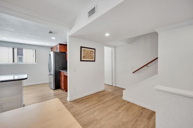 6755 Caminito Del Greco, San Diego CA: https://media.crmls.org/mediaz/665640a9-8965-400f-9e40-11bbd4d75534.jpg