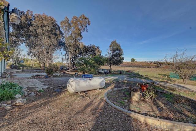 34220 Pourroy Rd, Winchester, California 92596, 3 Bedrooms Bedrooms, ,2 BathroomsBathrooms,Single Family Residence,For Sale,Pourroy Rd,250019507SD