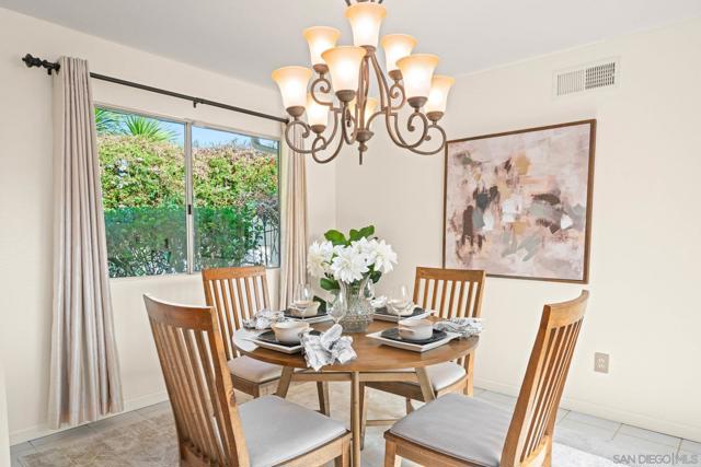 14105 Durhullen Dr, Poway CA: https://media.crmls.org/mediaz/6658ef22-7010-4ce2-8e78-020df53d11bf.jpg