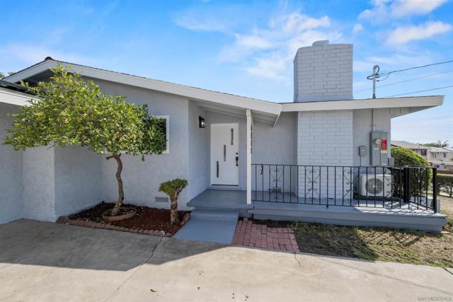 2951 MANOS DRIVE, San Diego CA: https://media.crmls.org/mediaz/6659853a-c29f-49e9-9833-a38309f415c6.jpg