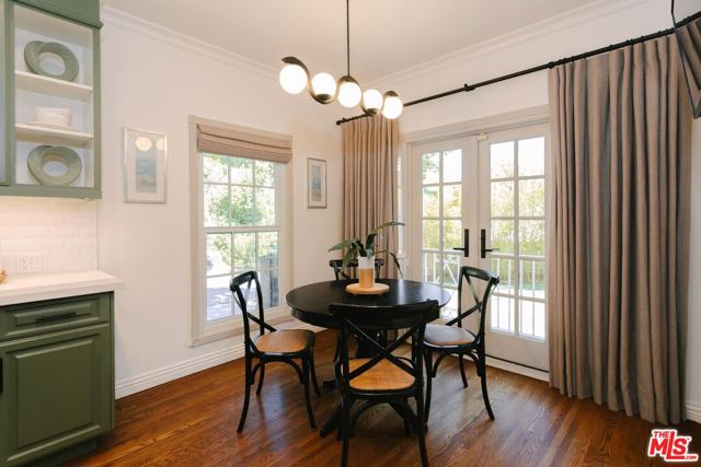 2055 Outpost Drive, Los Angeles CA: https://media.crmls.org/mediaz/665a9abd-1292-4143-ab4b-dde177abbde6.jpg