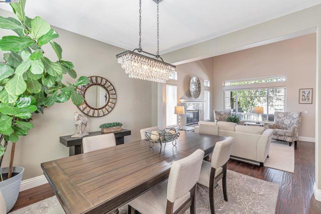 2460 Magnolia Way, Morgan Hill CA: https://media.crmls.org/mediaz/665ac716-014d-48f6-a103-292b60e544ad.jpg