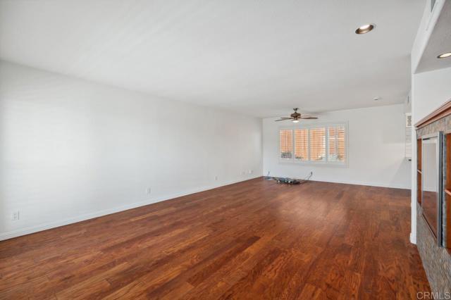 3519 Andrews Street, San Diego CA: https://media.crmls.org/mediaz/665b0e02-80f7-4630-9ea3-885bbe53ff1a.jpg
