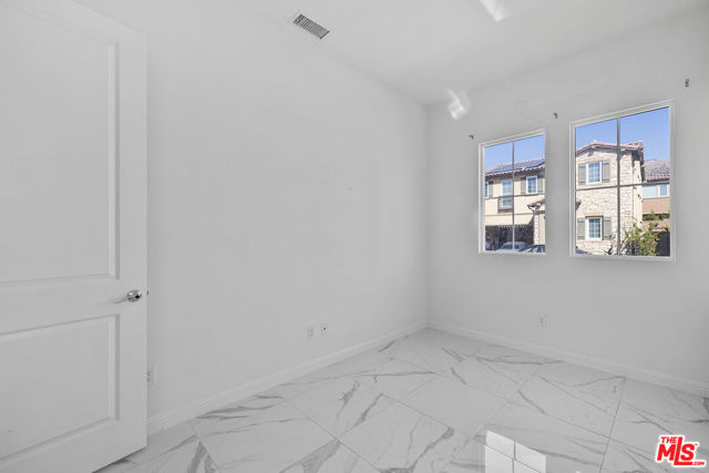 20810 Spruce Circle photo 45