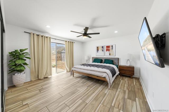 9231 Gawn Trl, Moreno Valley CA: https://media.crmls.org/mediaz/665b2c17-0cb7-4f5b-89be-f52edaa1abea.jpg