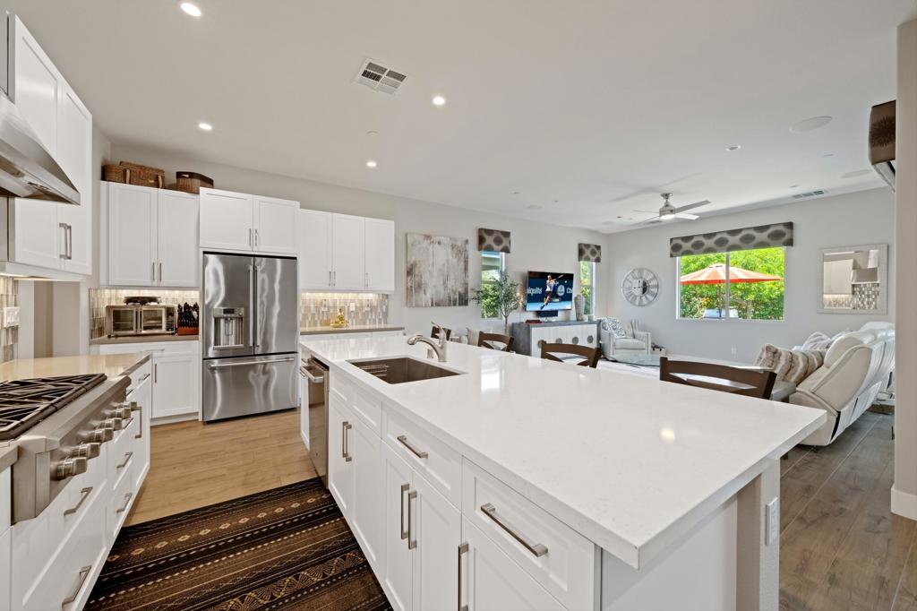 MLS #219129620DA image #4