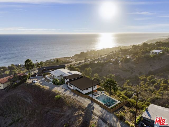 Drew Fenton | 4615 Via Vienta Street Malibu CA | MLS: 7285658